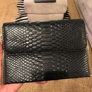 Black Clutch
